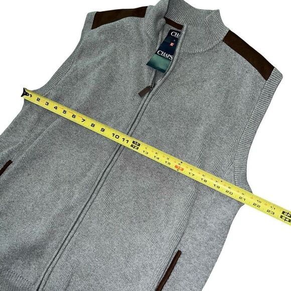 NWT CHAPS Men’s Grey Woven Zip Up Vest Size L - Picture 6 of 7